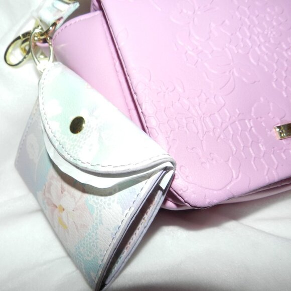 Luv Betsey LBAlexis Crossbody bag & hangoff Wallet NWT🆕📦🏃🏻💨⚡ - Picture 7 of 16